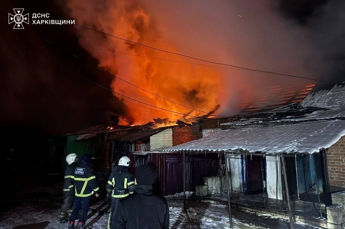 Новини Харкова: пожежа у будинку в Богодухові